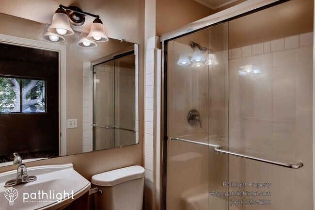 Building Photo - 3528 Granby Dr