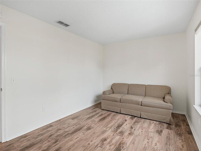 Building Photo - 722 Camino Del Rey Dr