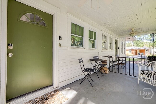 Building Photo - 1317 E 38th St