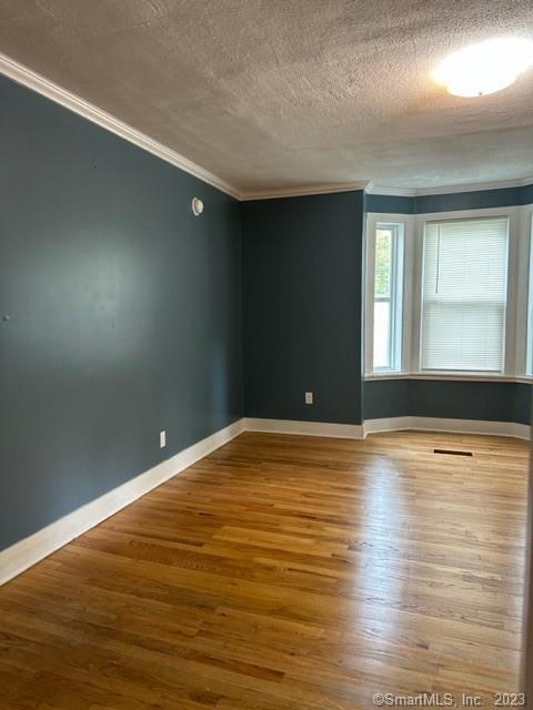 Building Photo - 51 Hinsdale Ave