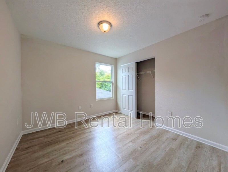 Building Photo - 8616 Galveston Ave