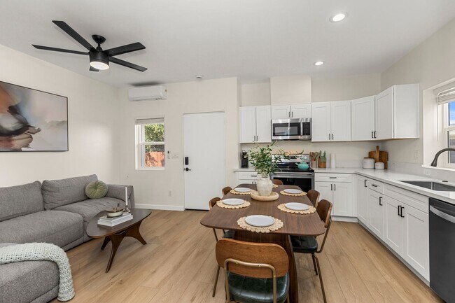 Building Photo - Brand new!