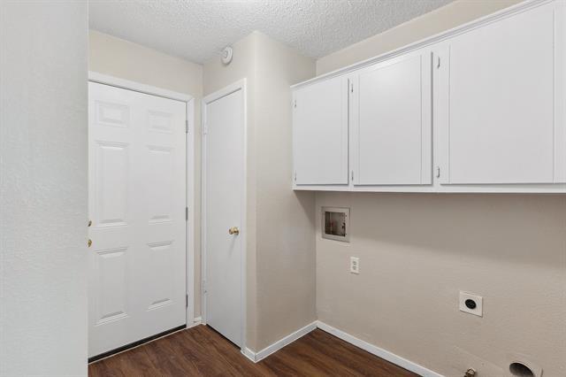 Building Photo - 105 Wisteria Ct