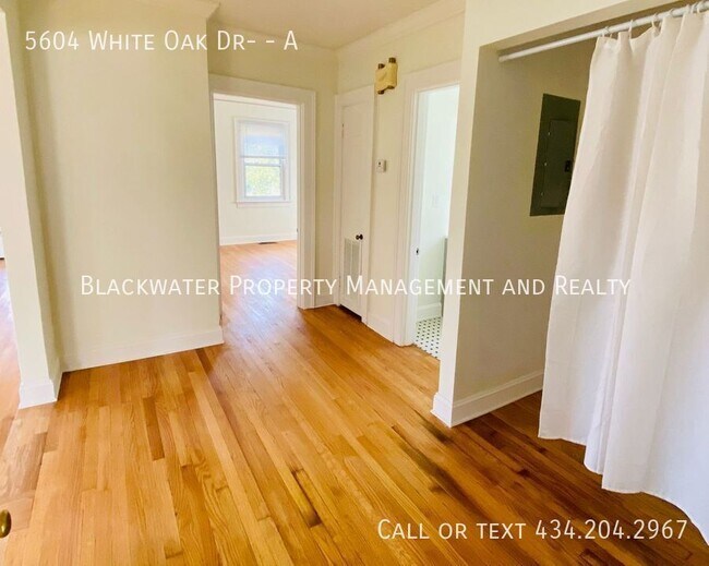 Building Photo - 5604 White Oak Dr