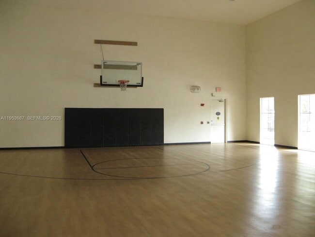 Building Photo - 4600 SW 160th Ave