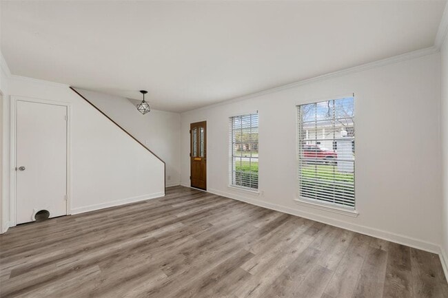 Building Photo - 6107 Bullard Dr