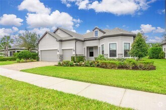 Building Photo - 9309 Surfbird Ct
