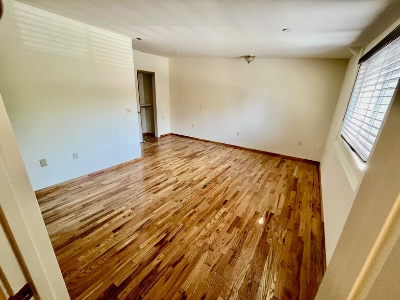 Bedroom 1 - 6820 Whitley Ter