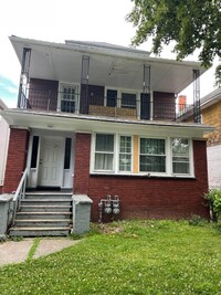 Building Photo - 255 Lisbon Ave
