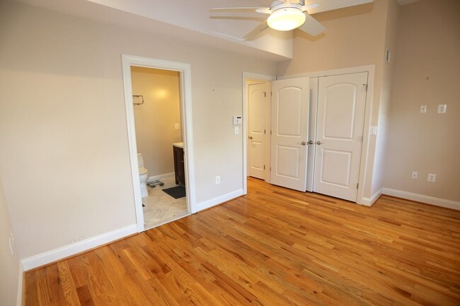 Building Photo - 237 16th St SE