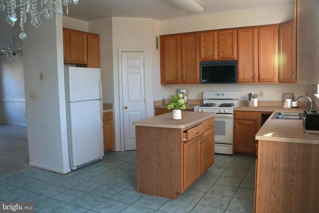 Building Photo - 22909 Benson Terrace