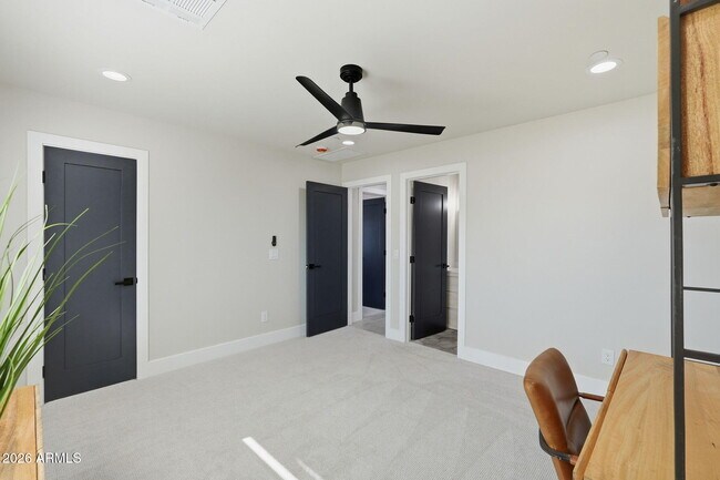 Building Photo - 6420 E Virginia Ave