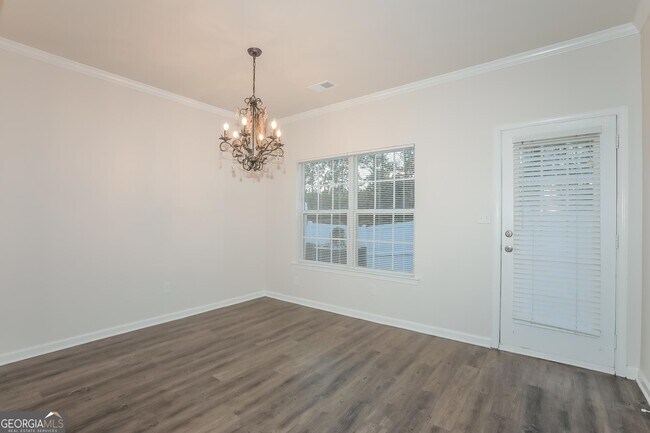 Building Photo - 4709 Autumn Rose Trail