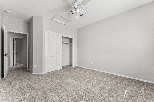 Building Photo - 4-Bed Arvada Home w/ Bedroom & Full Bathro...