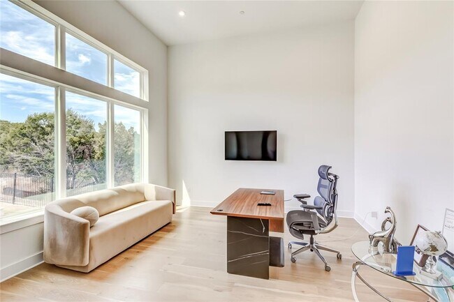 Building Photo - 1420 Lucera Bnd