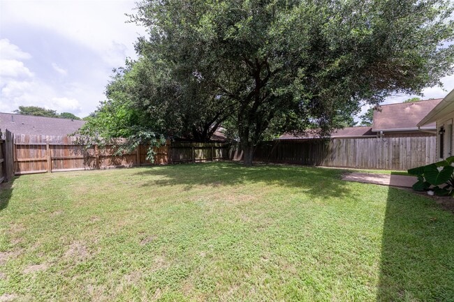 Building Photo - 1123 Rock Canyon Dr
