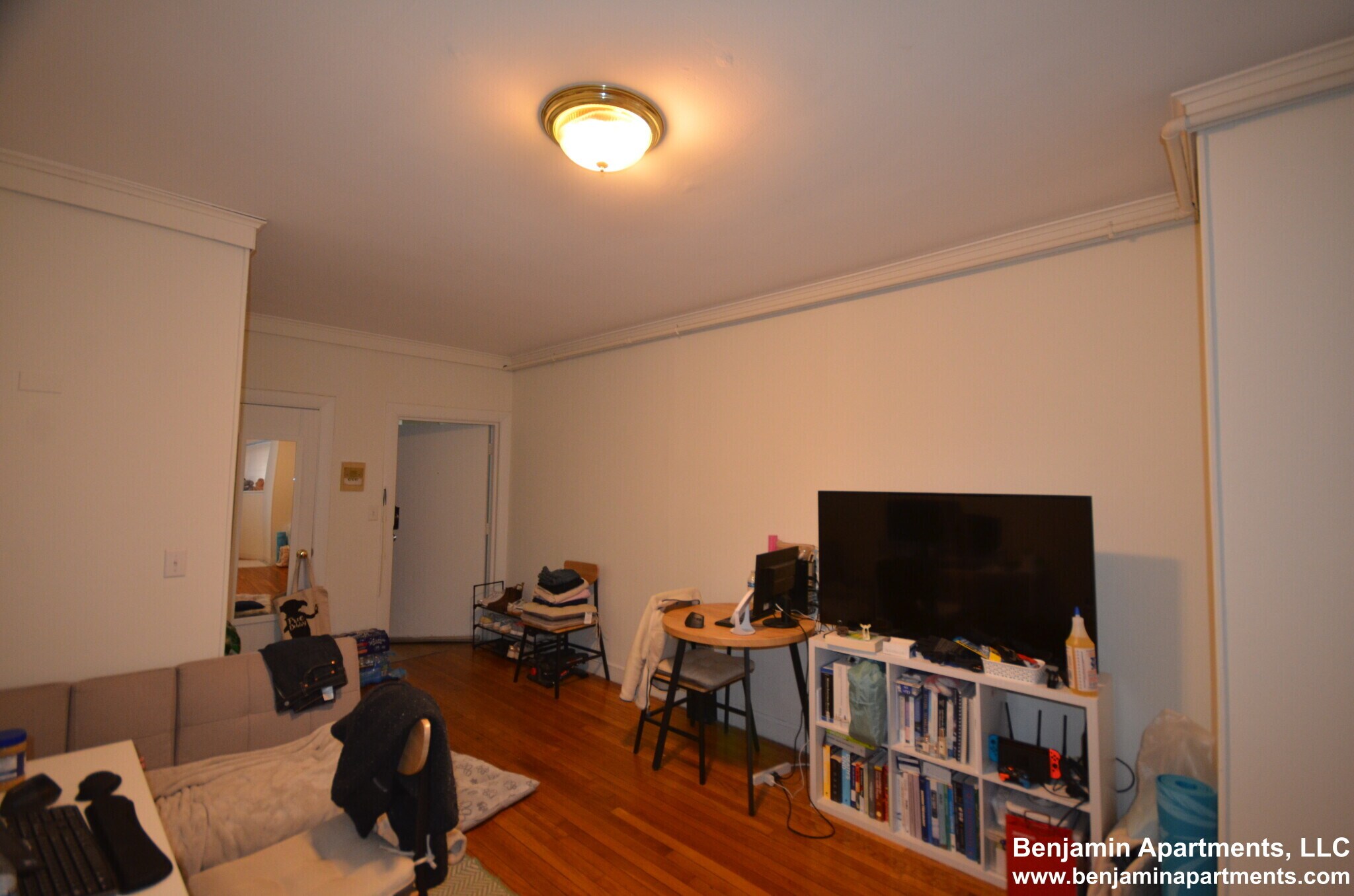 Building Photo - 521 Beacon St
