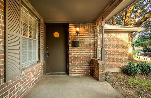 Building Photo - 7544 Brentcove Cir