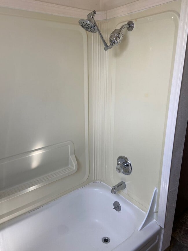 Building Photo - WarP01