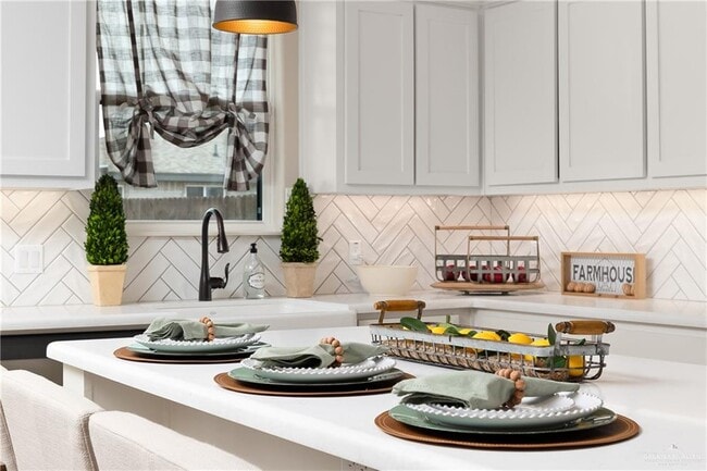 Building Photo - 35 Cascada Bnd Rd