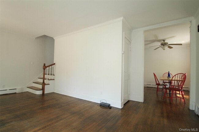 Building Photo - 38 Glenwood Blvd