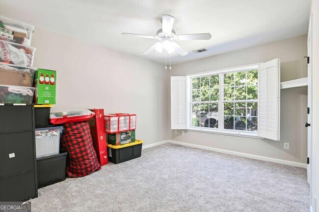 Building Photo - 2675 Huddlestone Way