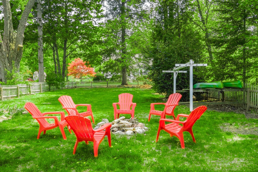 Building Photo - 21 Elsmere Rd