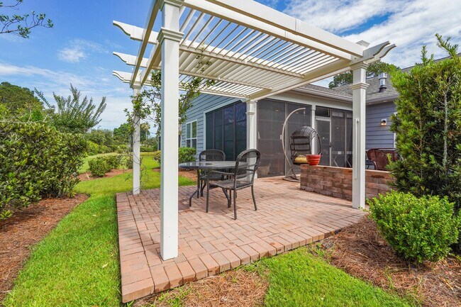 Building Photo - 10 Chicory Ct