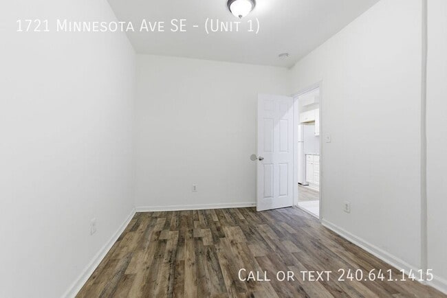 Building Photo - 1721 Minnesota Ave SE