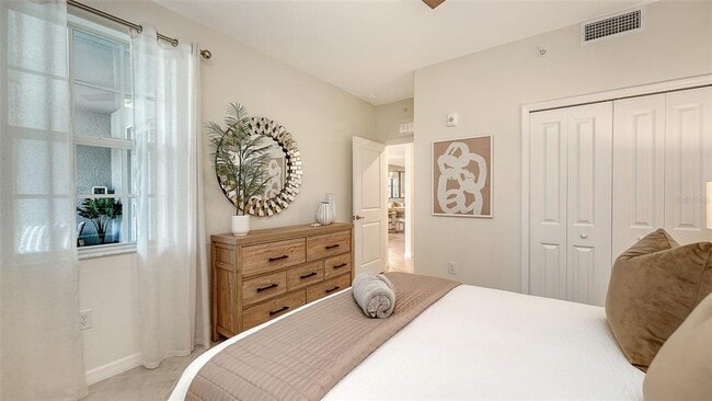 Building Photo - 12390 Wellen Golf St