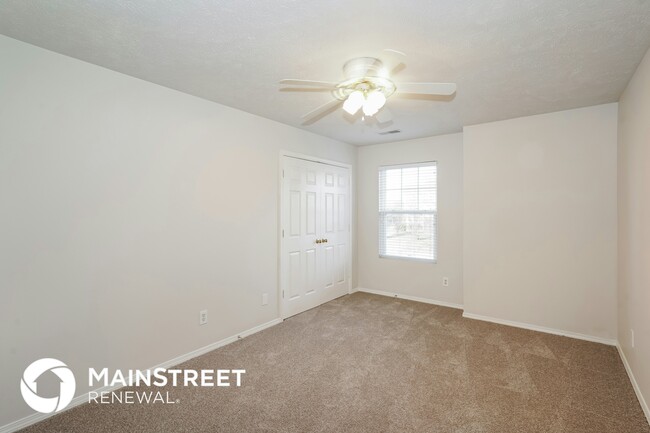 Building Photo - 2846 Meadow Gln