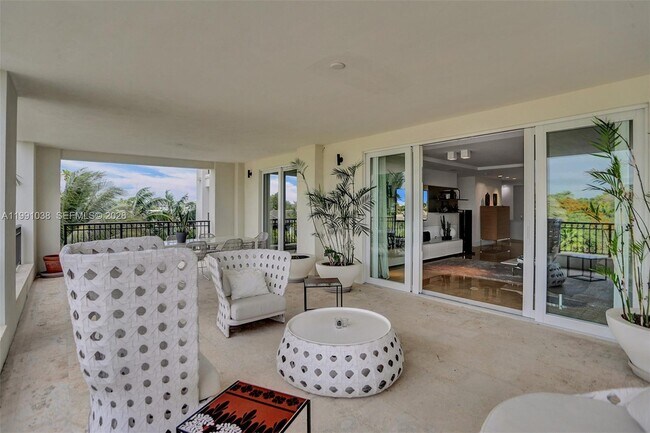 Building Photo - 3535 Hiawatha Ave