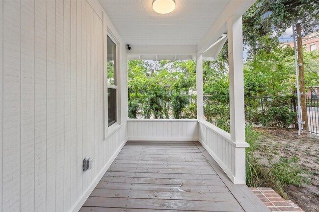 Building Photo - 1411 Ruth St