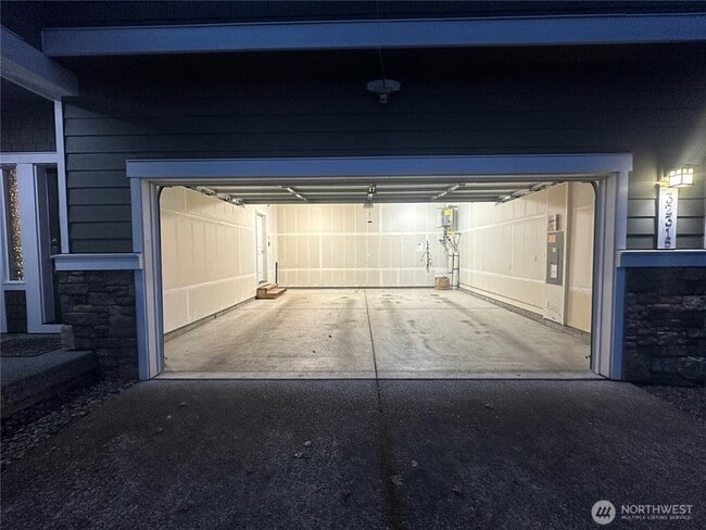 Building Photo - 32315 47th Ave S