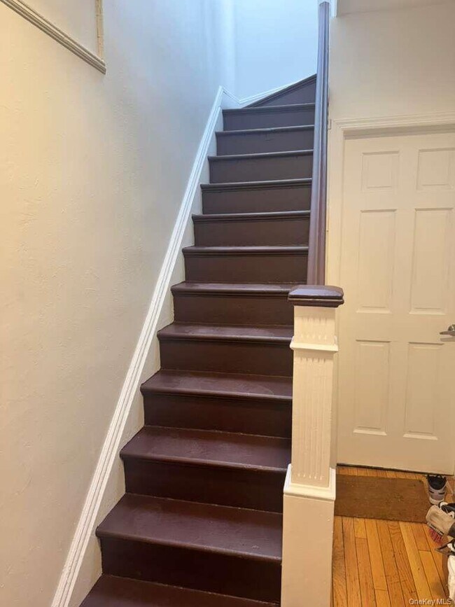 Building Photo - 88-54 75th St