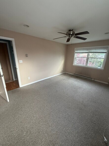 Bedroom - 381 31st St