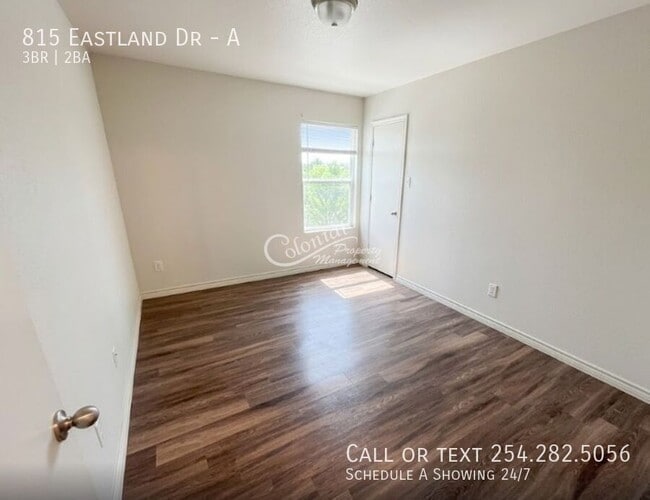 Building Photo - 815 Eastland Dr