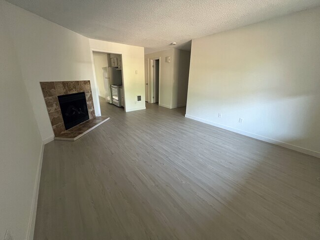 Building Photo - 29627 SW Serenity Way