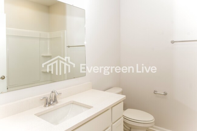 Building Photo - 113 Ashby Pond Dr