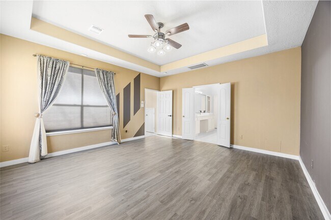 Building Photo - 12347 Shadowvista Dr