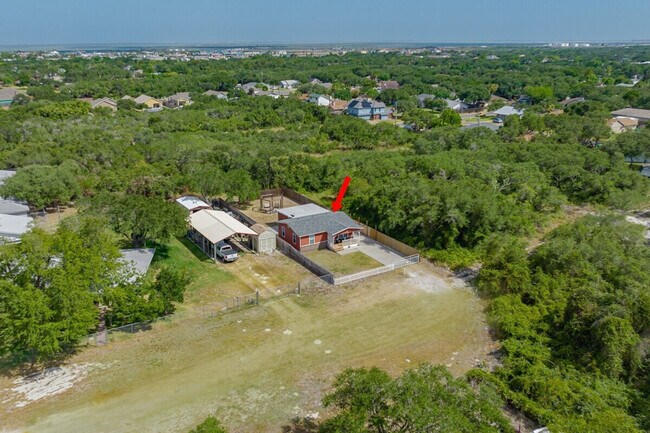 Building Photo - 1131 S 8th St