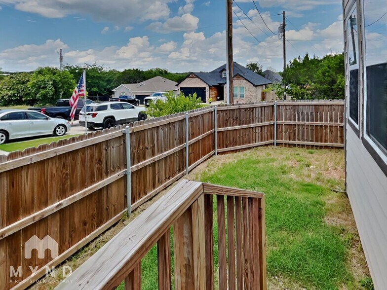 Building Photo - 5517 Van Horn Dr
