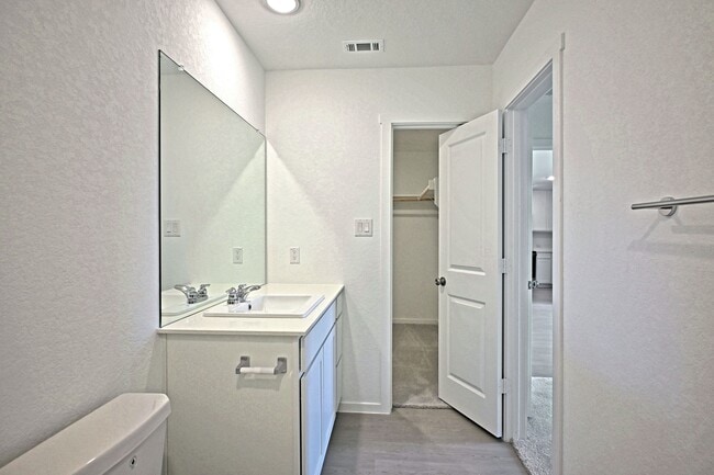 Building Photo - 3817 Low Tide