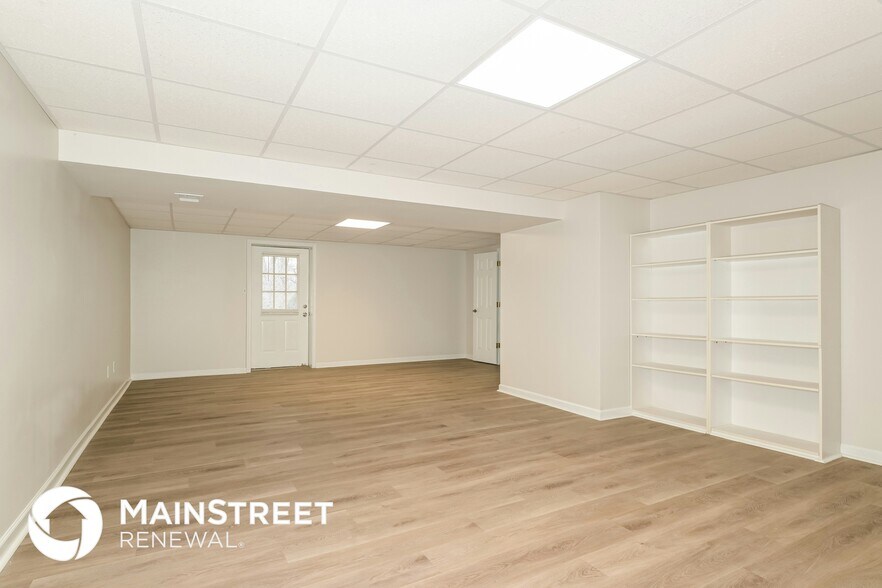 Building Photo - 2557 Tricia Ln