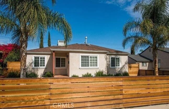 Building Photo - 17827 Burbank Blvd