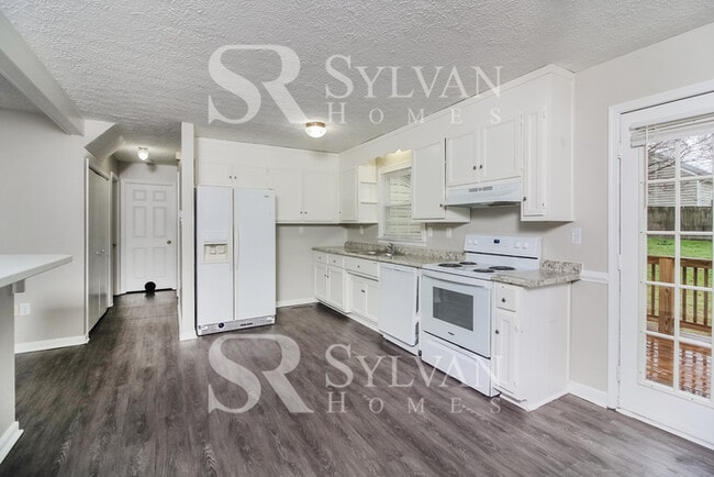 Building Photo - 4036 Hilltop Field Dr