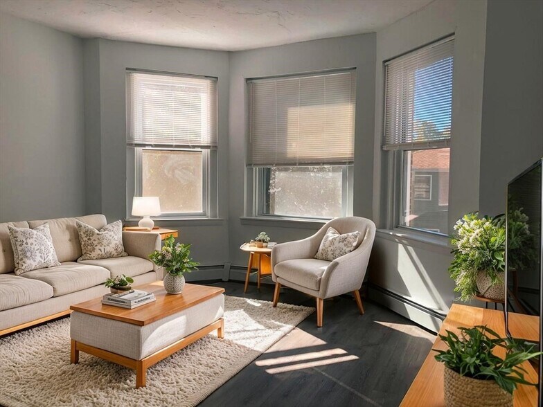 Primary Photo - 25 Chester St