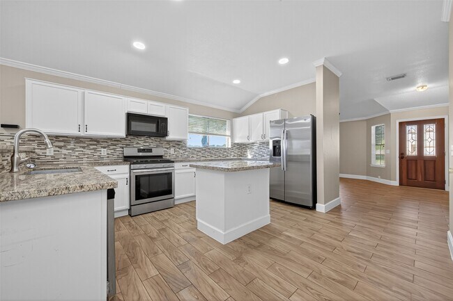 Building Photo - 21215 Barker Canyon Ln