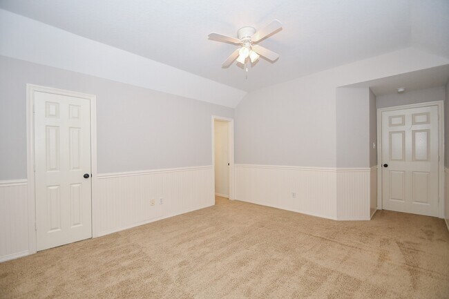 Building Photo - 22402 Caroline Chase Ct