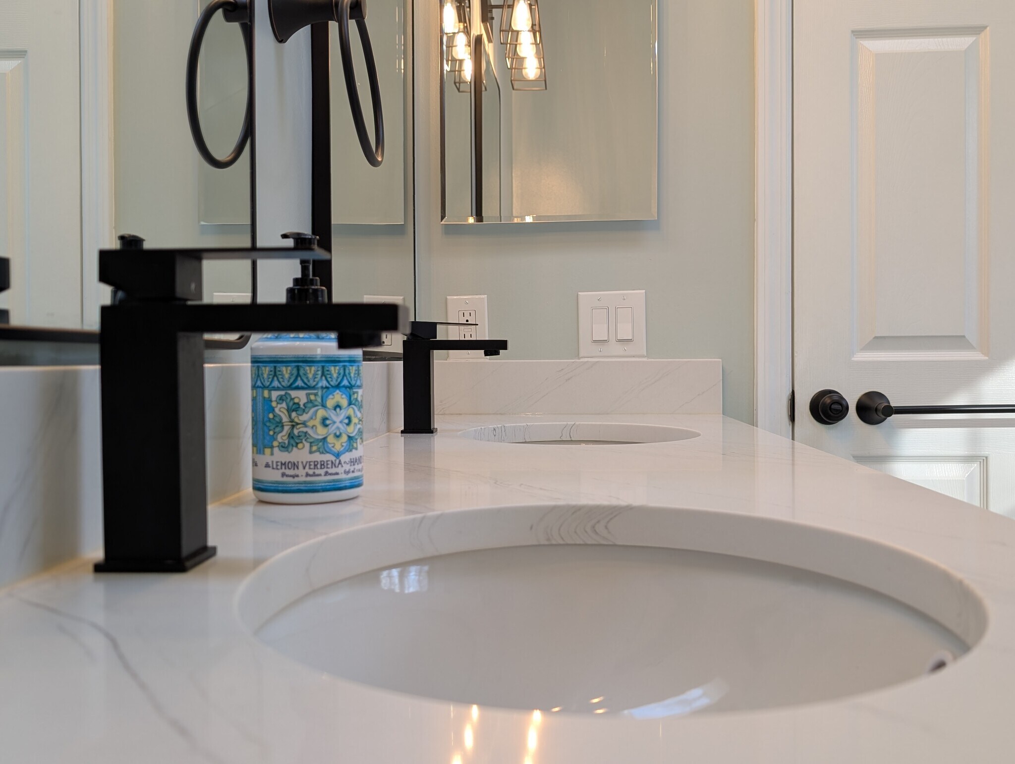 Building Photo - 111 Harvard Cir